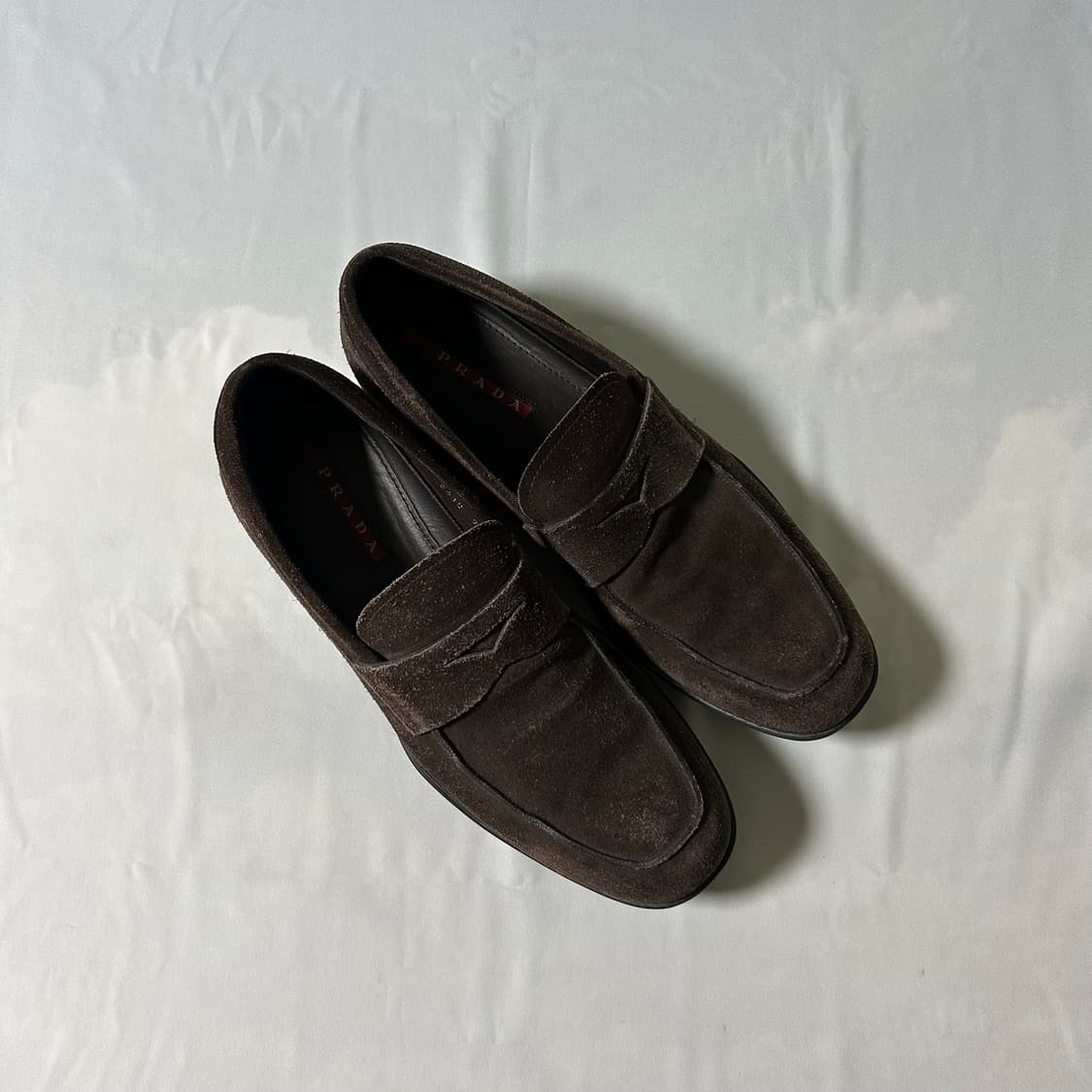 Prada sports suede dark brown loafers 상품이미지2