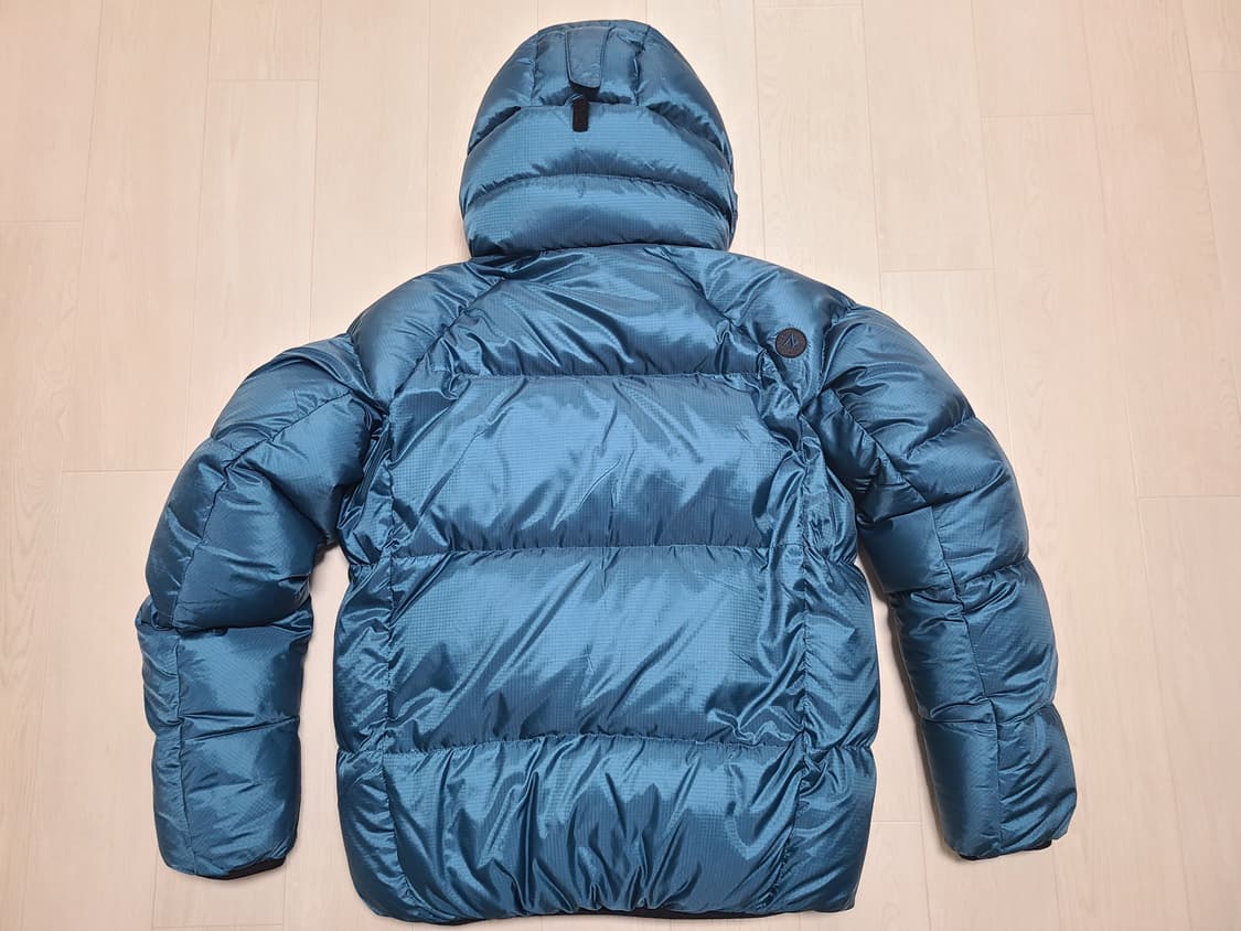 마모트 윈타다운 자켓 상품이미지2