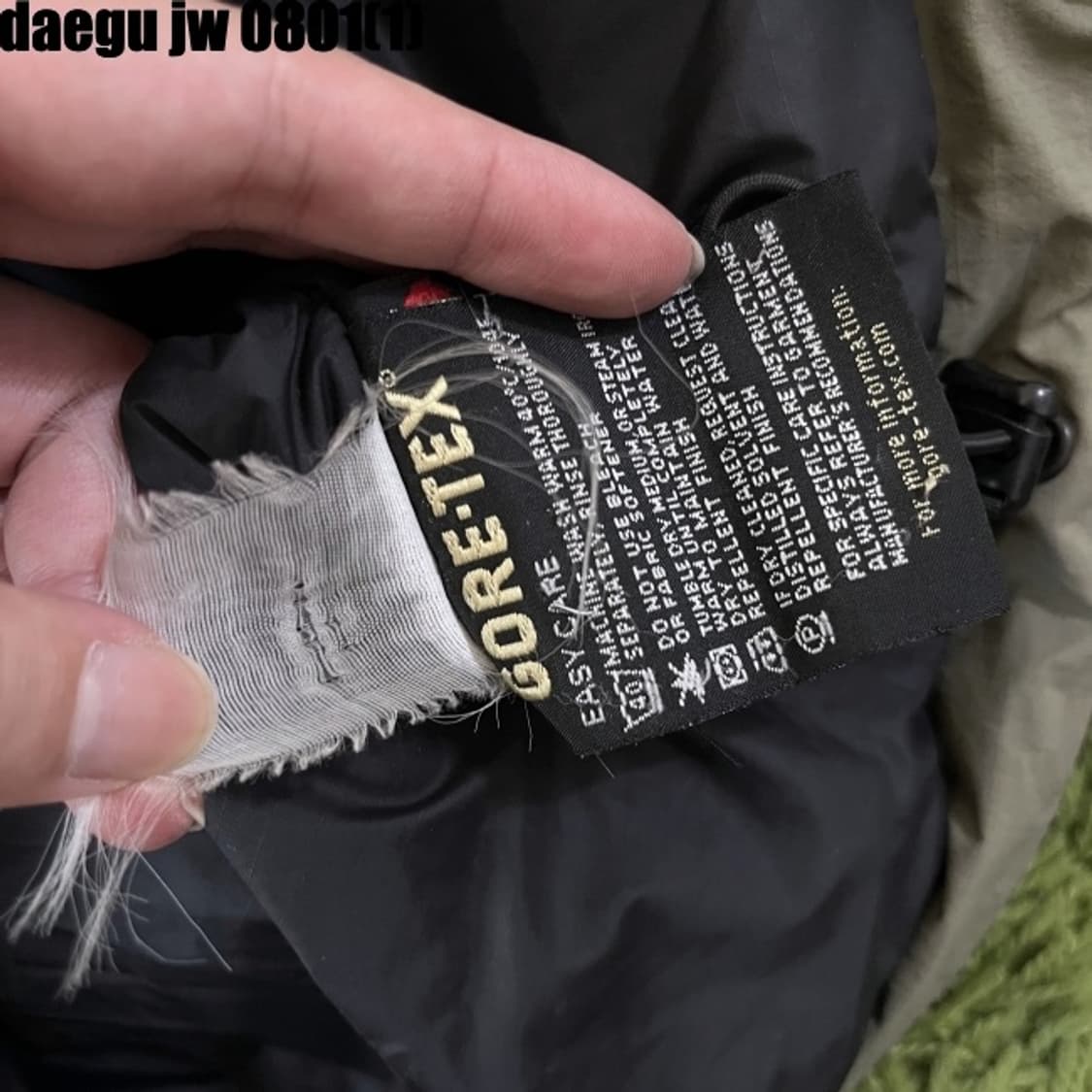 아크테릭스 프리마로프트 고어텍스 집업 자켓 L  상품이미지8