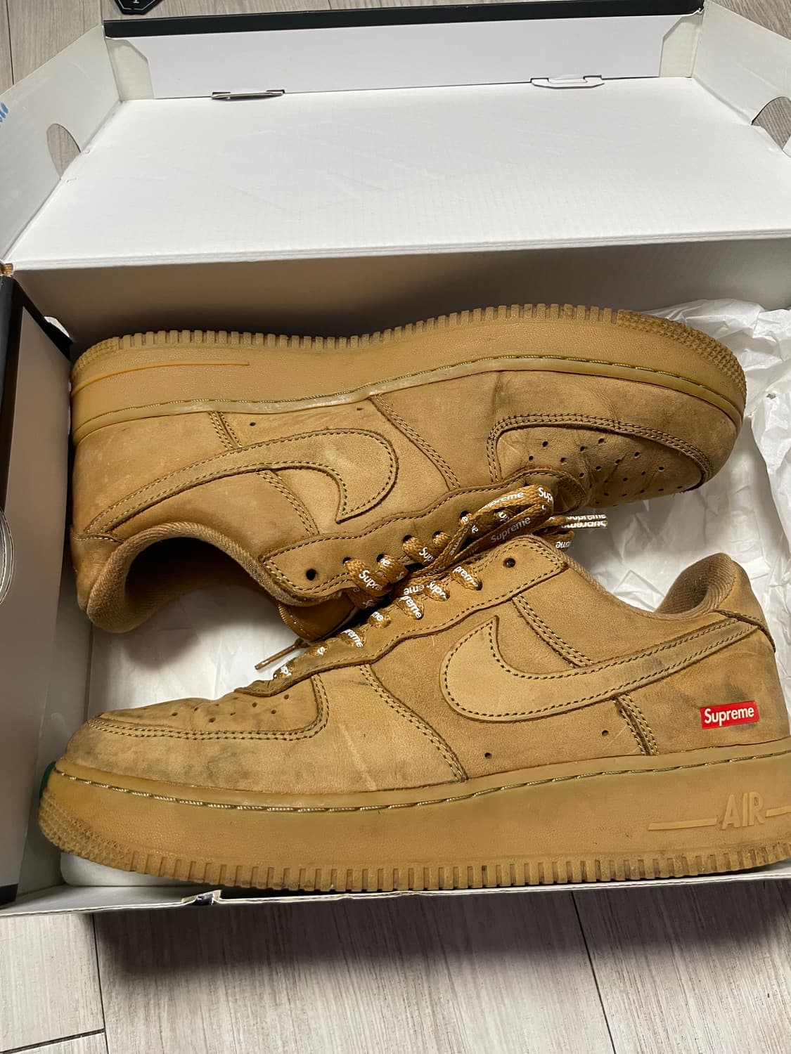 나이키 슈프림 된장 에어포스 270 상품이미지1