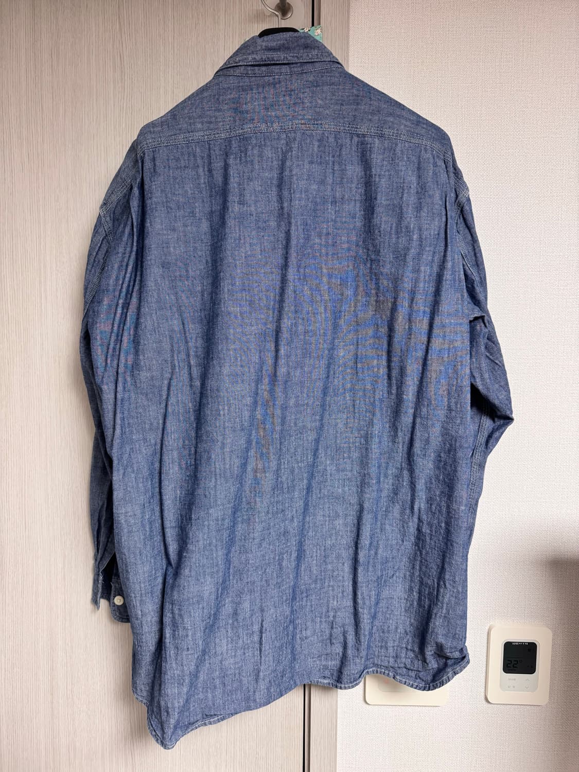 유니클로 jw앤더슨 샴브레이 셔츠 2XL 상품이미지2