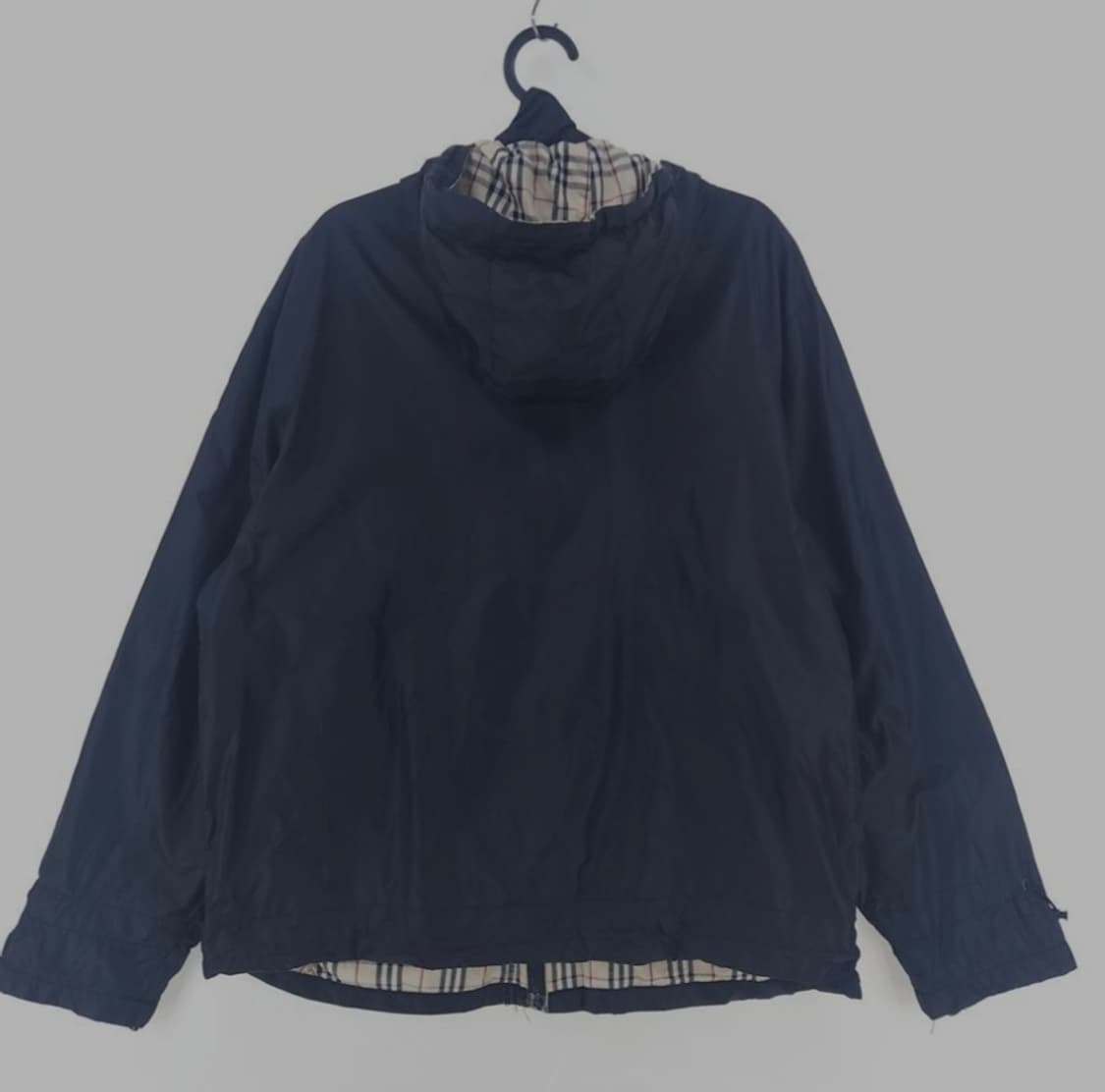 버버리 바람막이 자켓 상품이미지2