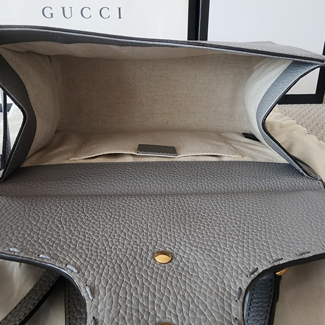 초민트급 구찌 GG 마몽 탑핸들 숄더백 스몰 그레이 상품이미지8