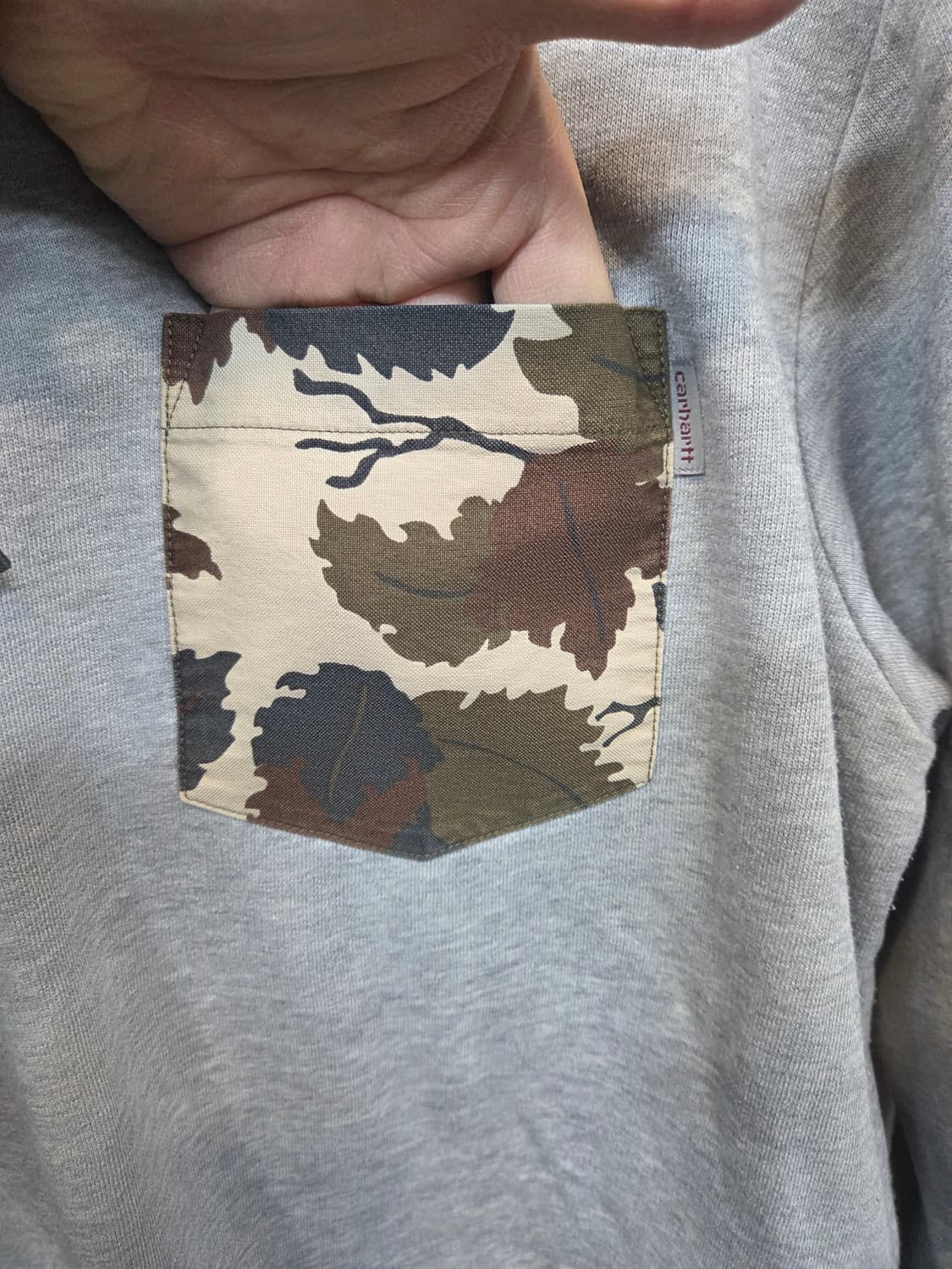 칼하트 eaton 카모포켓 스웻 맨투맨 L 상품이미지4