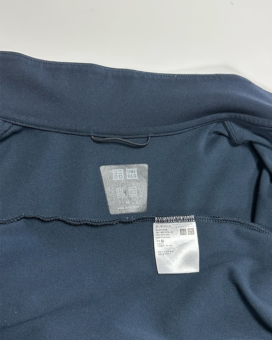 유니클로 트랙탑 집업 상품이미지3