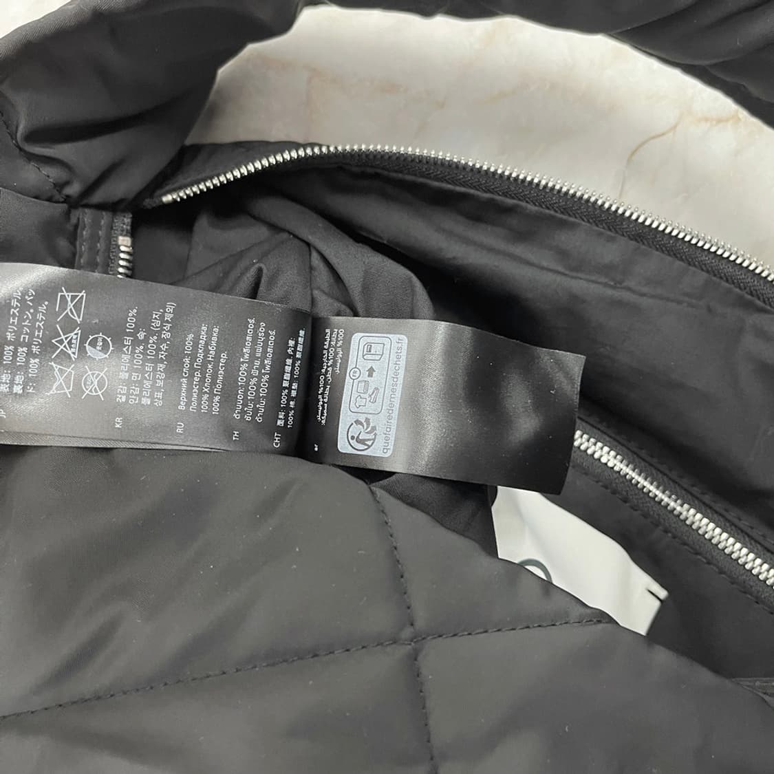 COS 코스 퀼팅 패디드 숄더백 블랙 상품이미지7