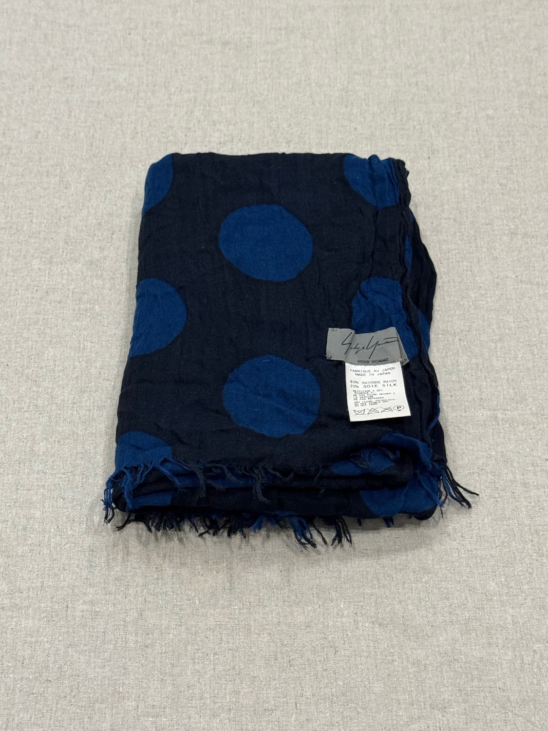 요지야마모토 뿌르옴므 15aw 도트 머플러 상품이미지5