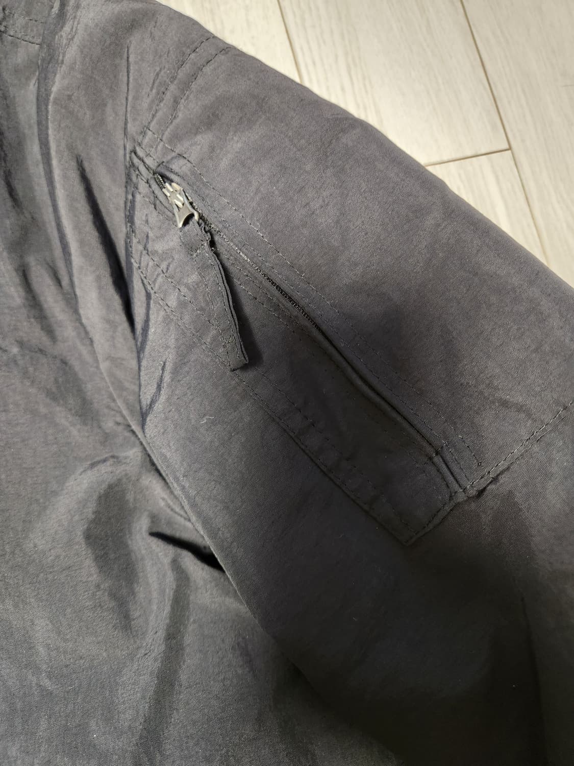 컬럼비아 하프 패딩 자켓 C44YMD306010 사이즈105 xl

스포 상품이미지6