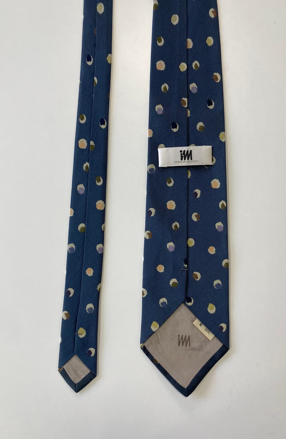 이세이미야케 넥타이 상품이미지2