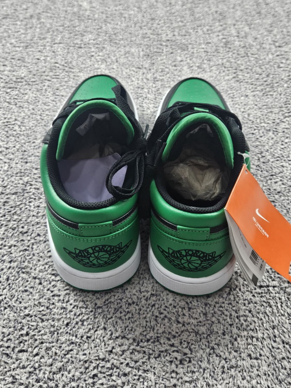 나이키 에어 조던 1 로우 럭키 그린 스니커즈 (265MM)/ 10650 상품이미지10