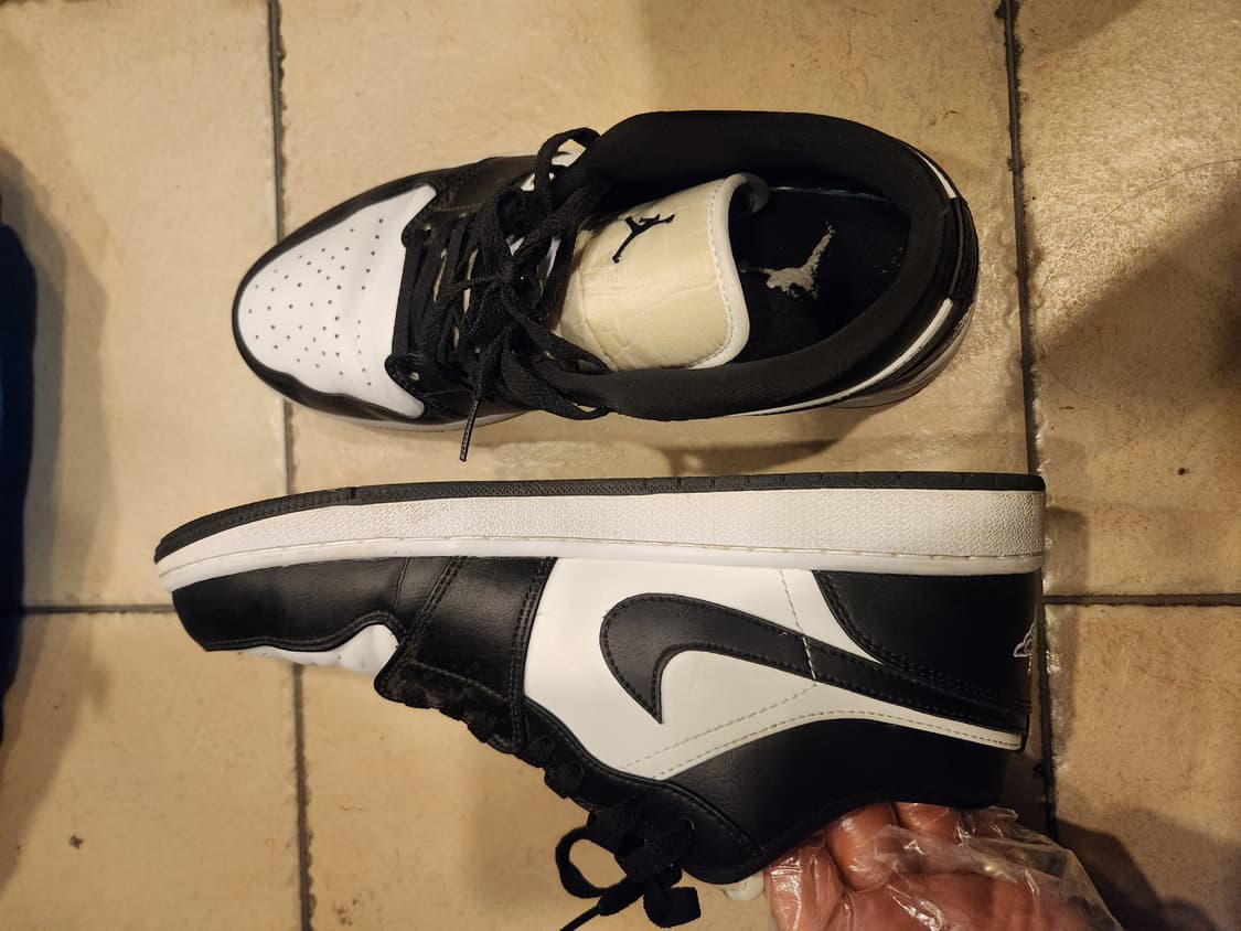 나이키 에어조던1 로우 블랙/화이트  상품이미지5