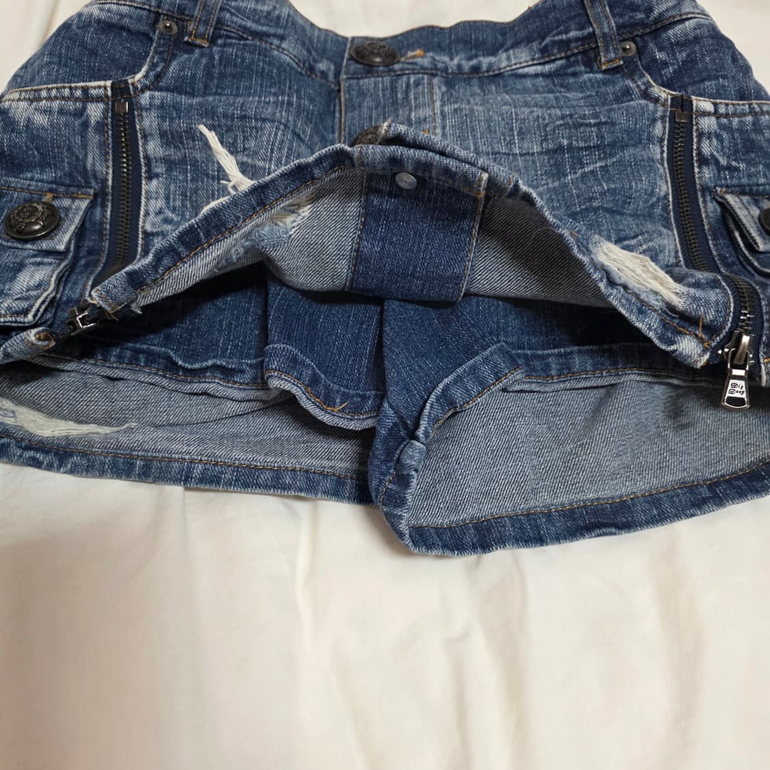 Dig deep 지퍼 카고 데님 스커트  y2k 오네갸루 d.i.a 상품이미지4