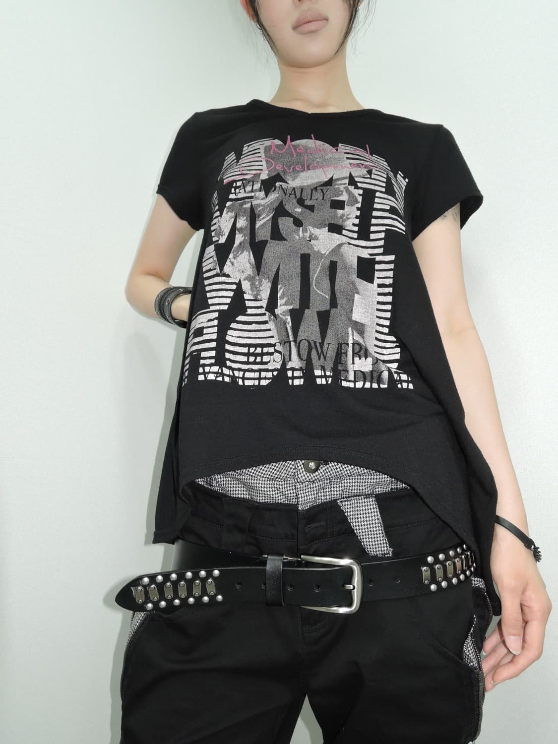Grunge Unbalanced Hem T-Shirt  상품이미지1