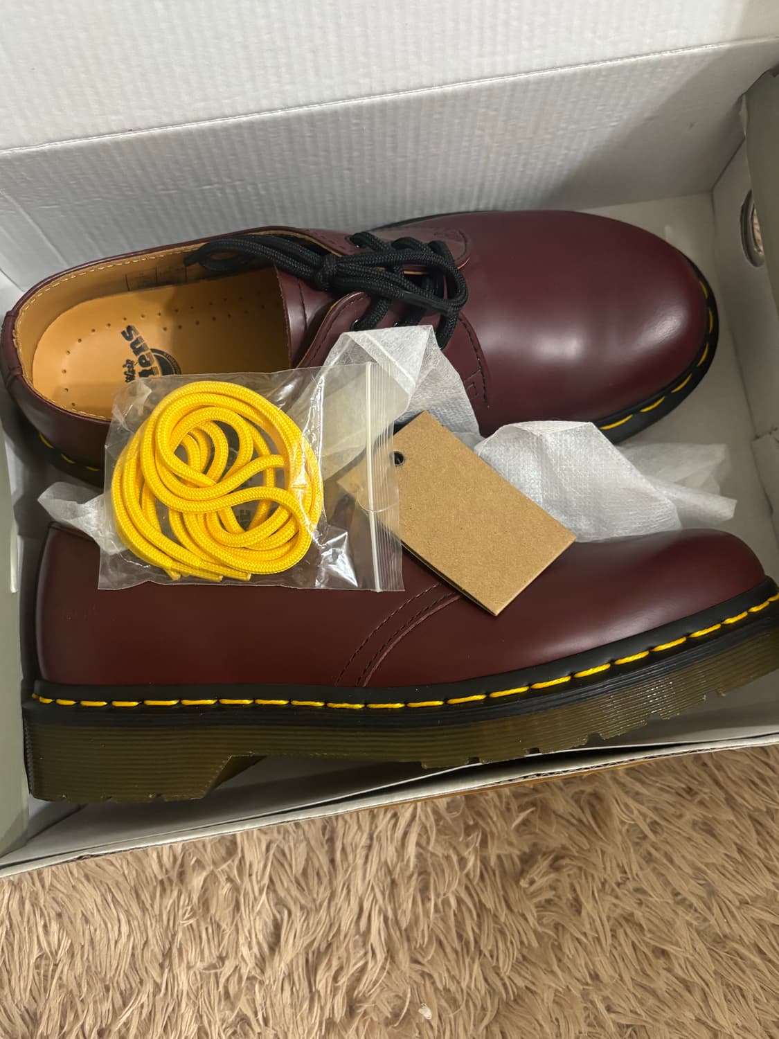 닥터마틴 1461 스무스 체리레드 245 상품이미지1