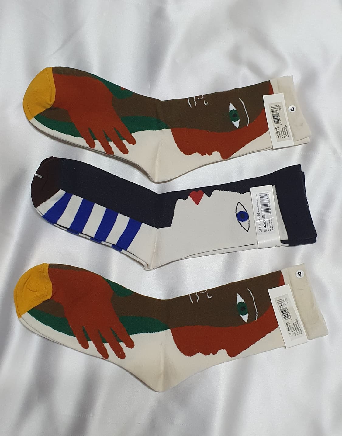 크림베이지 크림 추상화 Bonne Maison 본메종 양말 상품이미지1