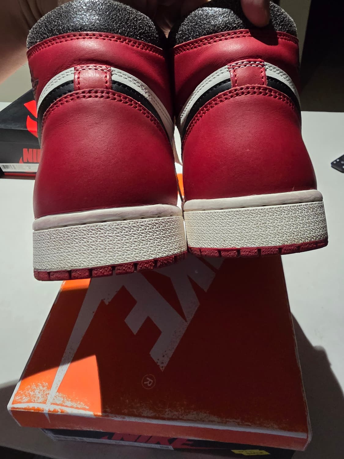 2022 조던 1 레트로 하이 OG 시카고 275 상품이미지2