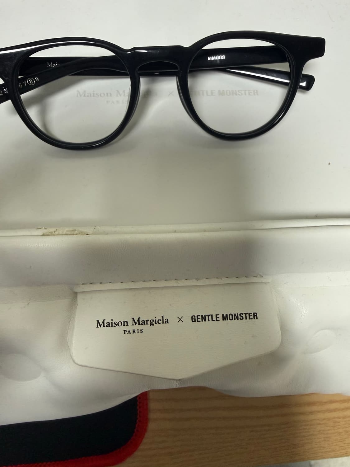 젠틀몬스터 x 메종 마르지엘라 MM009 블랙 상품이미지1