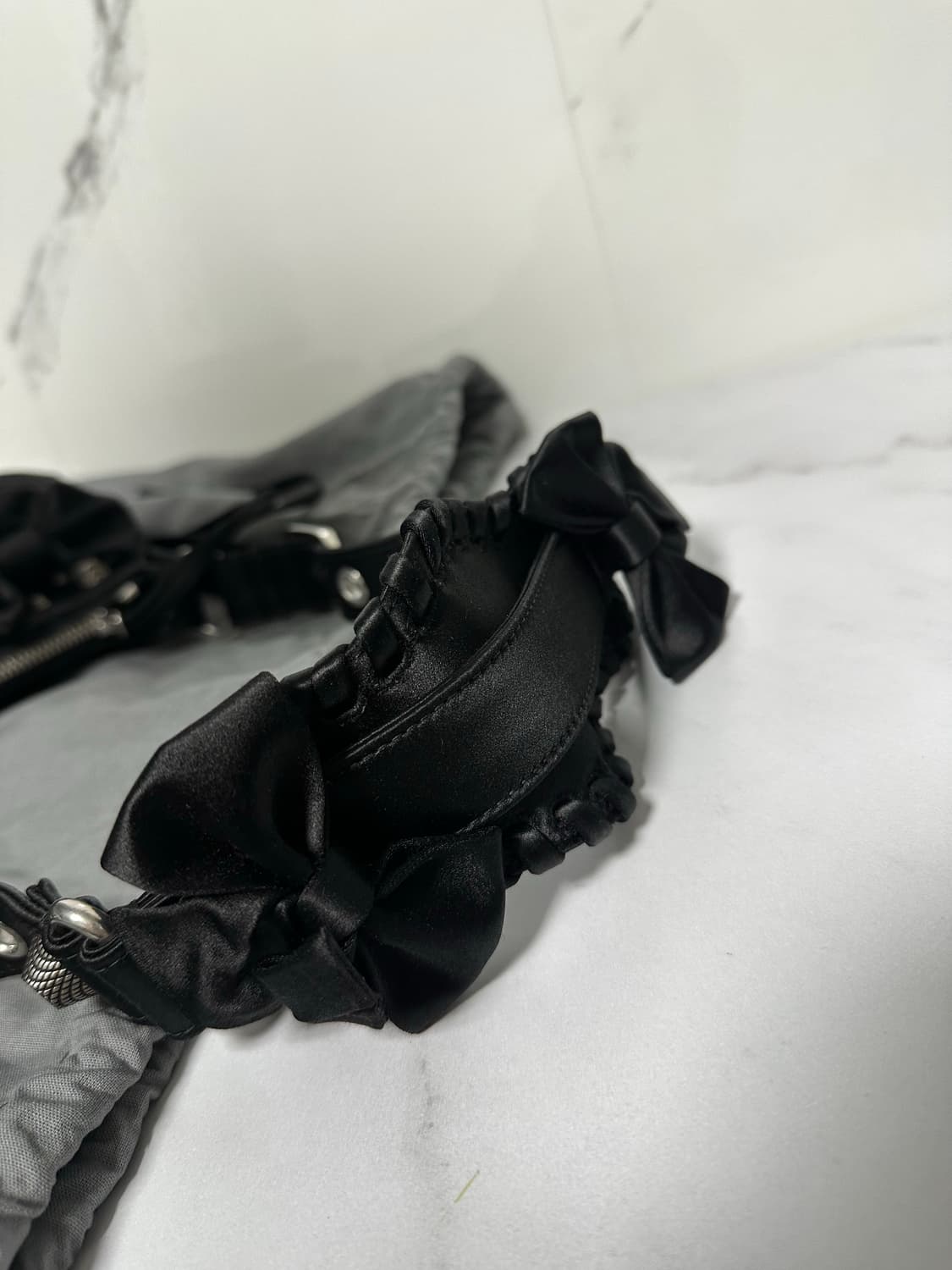 [SA 정품] 발렌시아가 리본 르카골 블랙 xs 한정판 상품이미지6