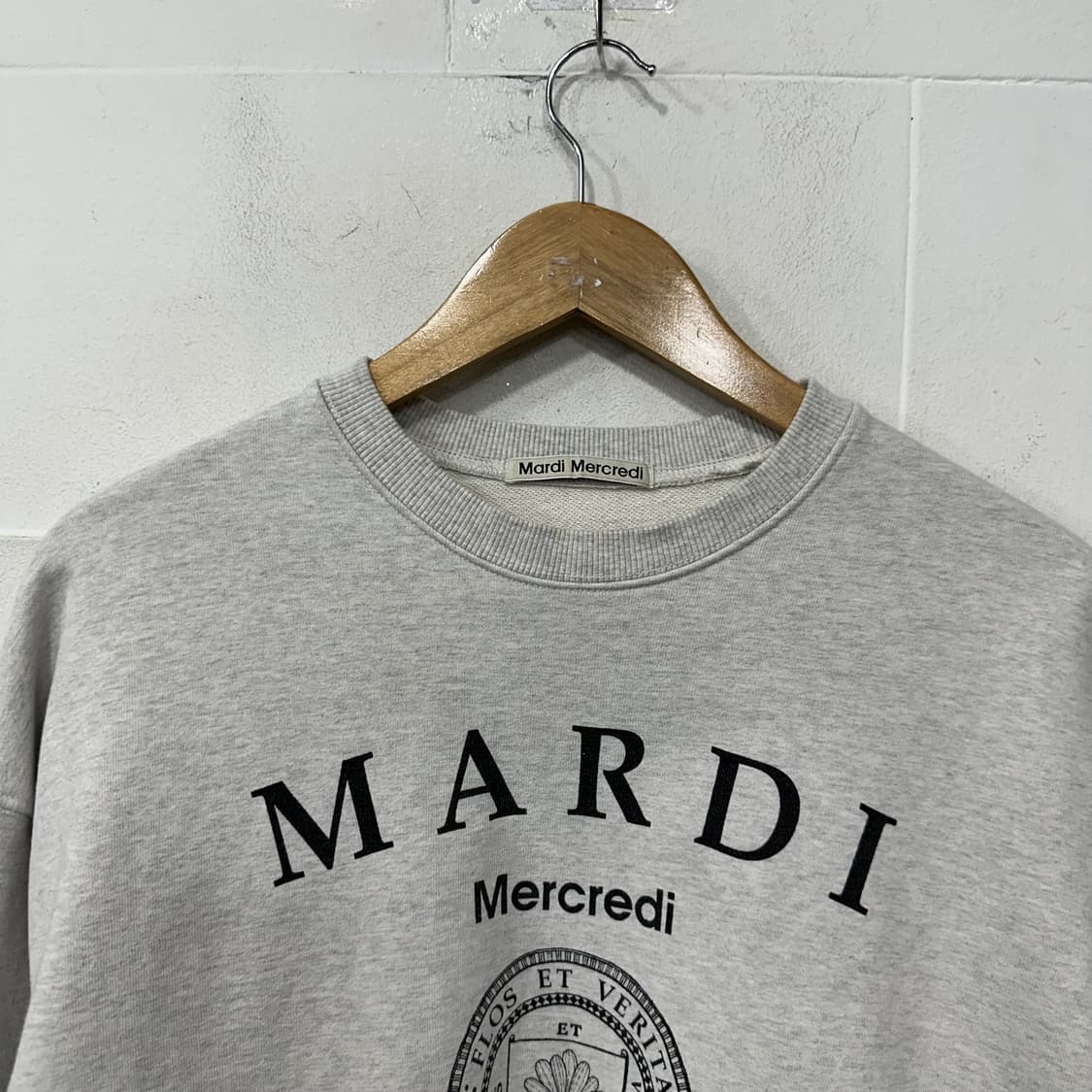 마르디 메크르디 맨투맨 상품이미지2