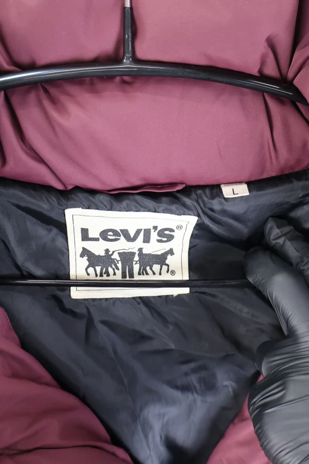 리바이스 와인 버건디 패딩 상품이미지5