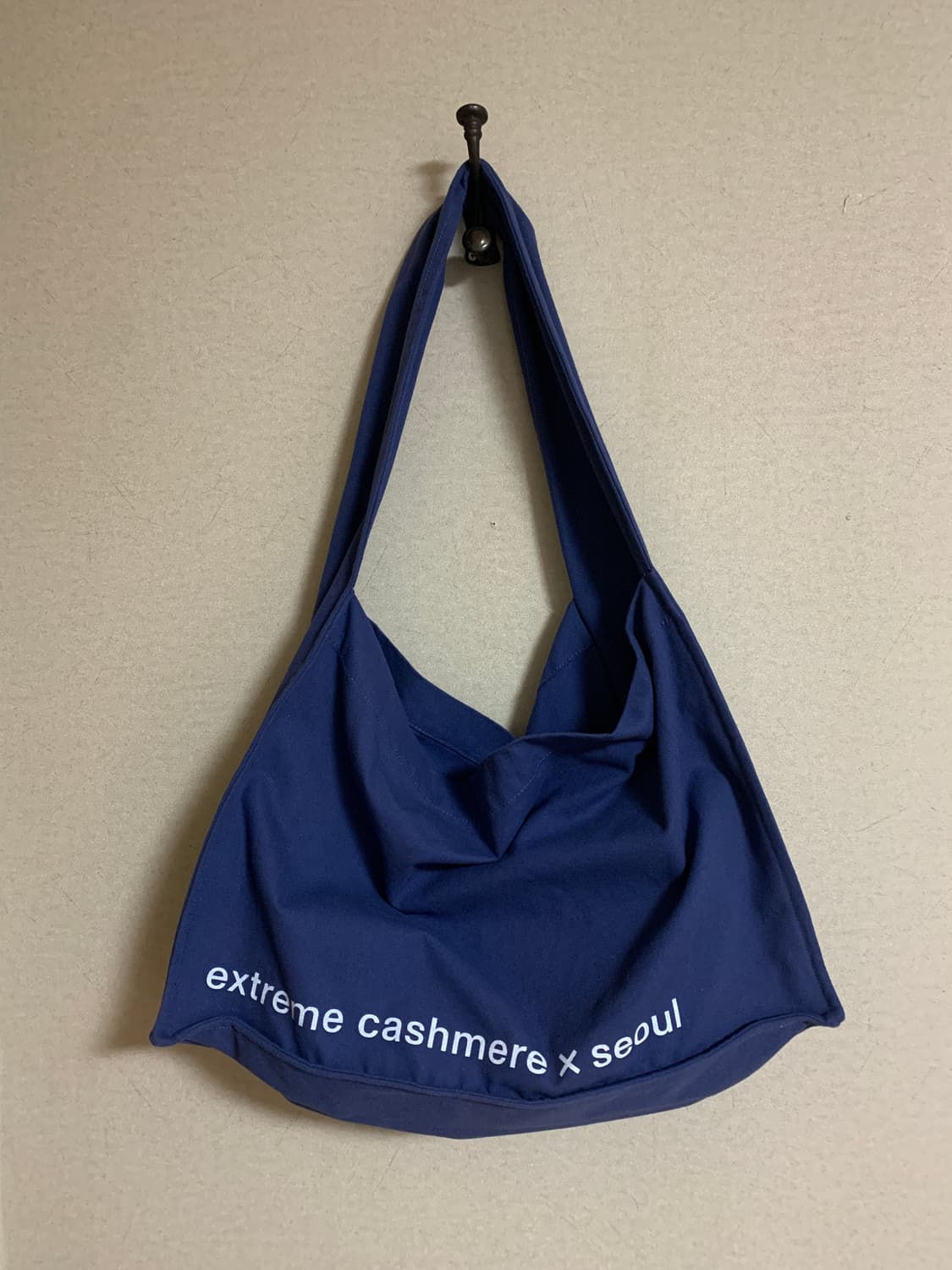 익스트림 캐시미어 서울 팝업 가방 상품이미지2