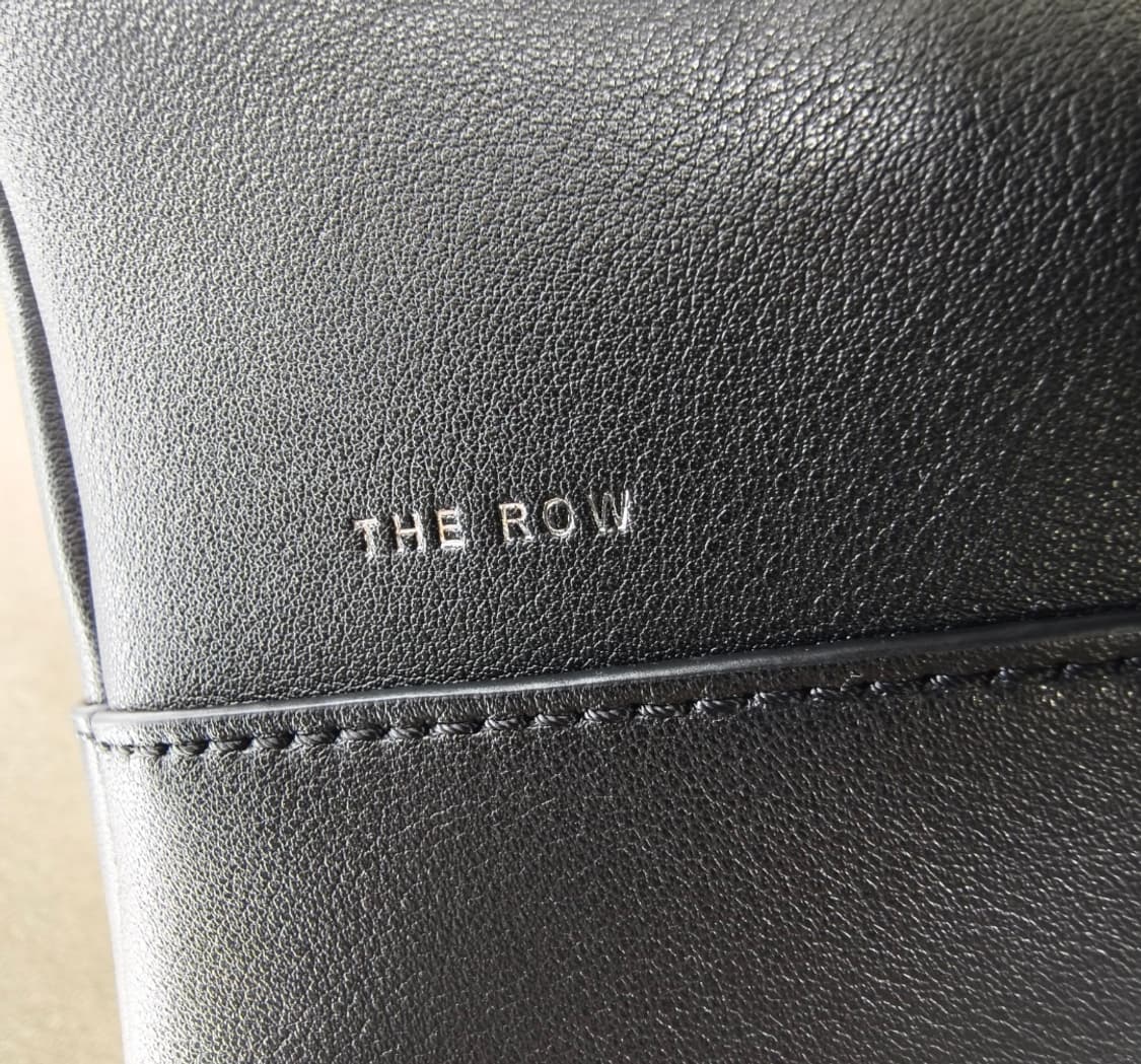 더로우 테라스백 블랙 상품이미지3