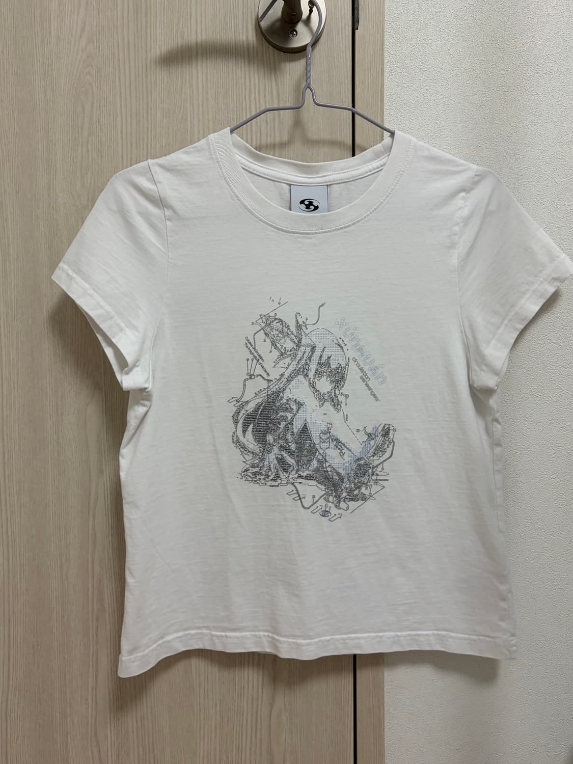 산산기어 우먼 순환 티셔츠 화이트 상품이미지1