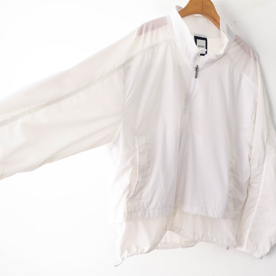 55/안다르 클리어 페더 윈드자켓 상품이미지5