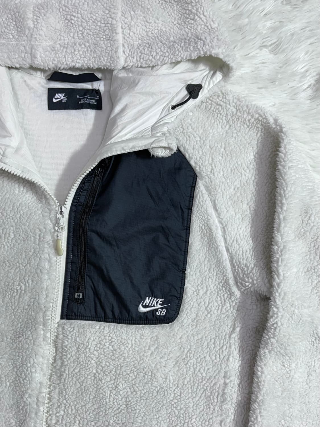 나이키 SB 화이트 후리스 집업  상품이미지5
