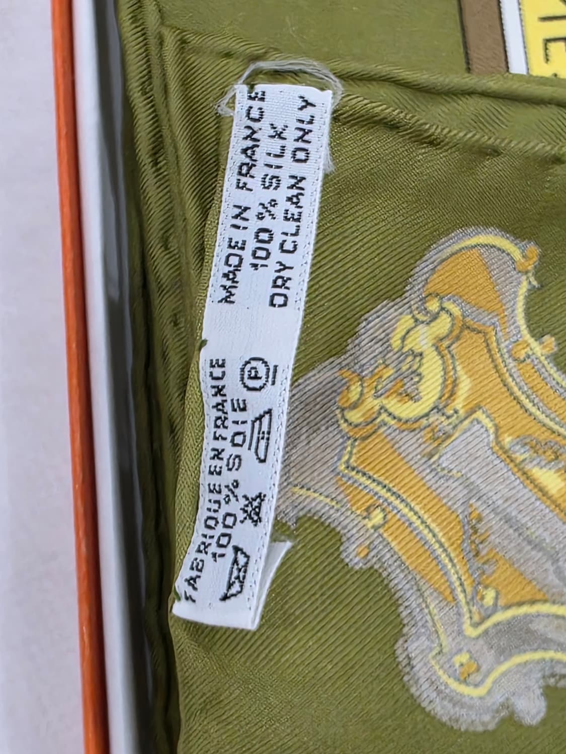 에르메스 까레 90 카키  상품이미지5