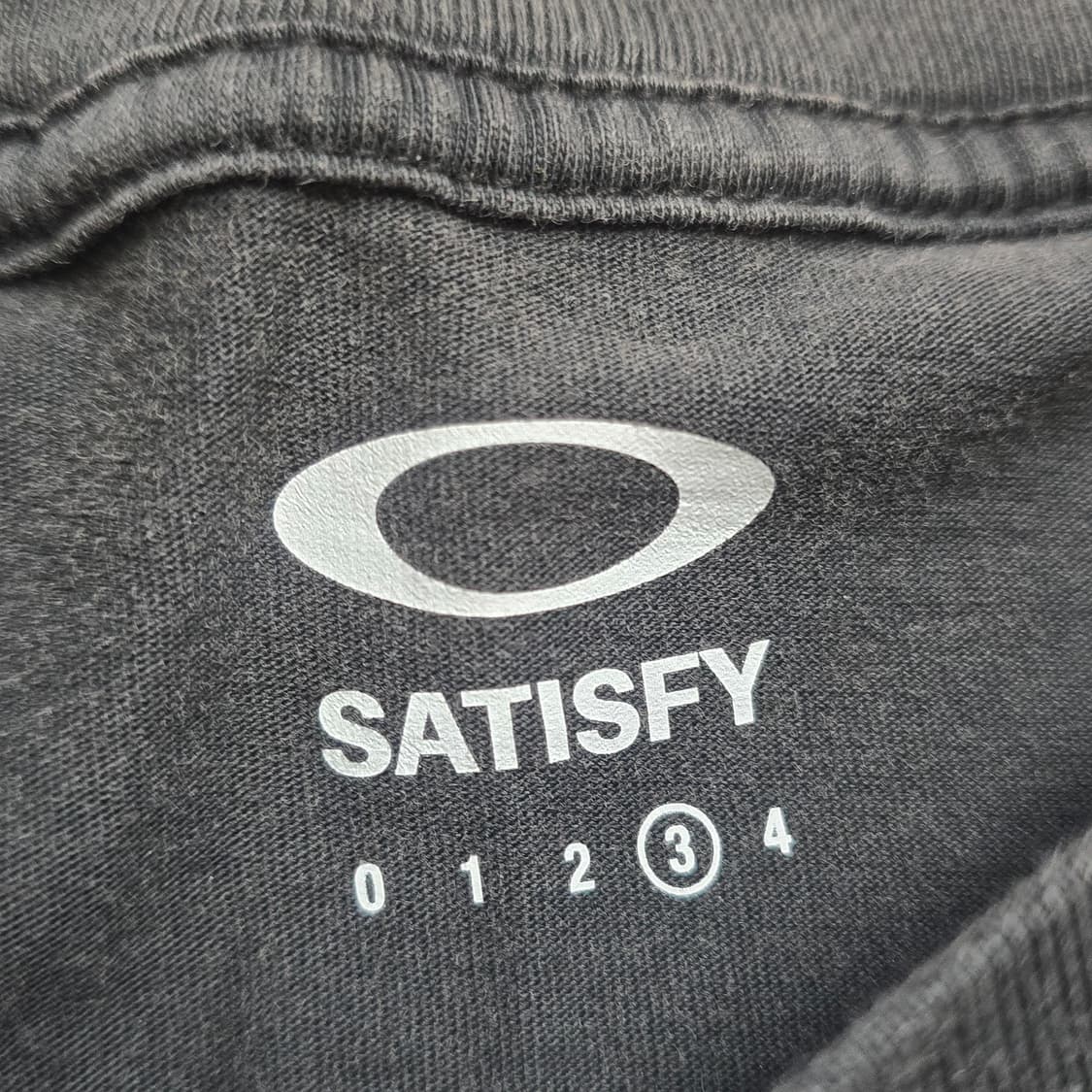 (3) 새티스파이 오클리 모스테크 에이지드 반팔 티셔츠  상품이미지4