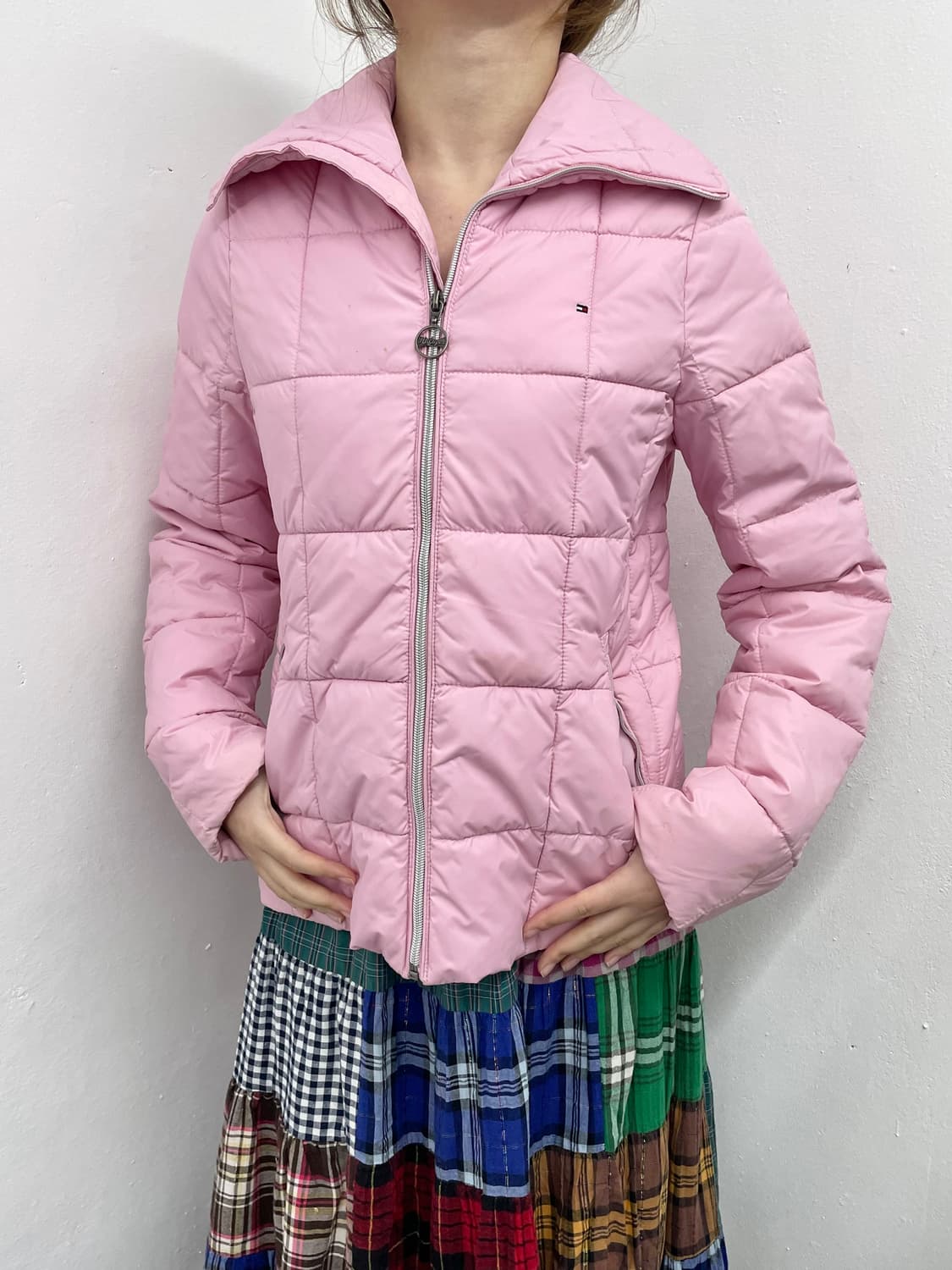 타미힐피거 핑크 덕다운 로고 패딩 💘 상품이미지1