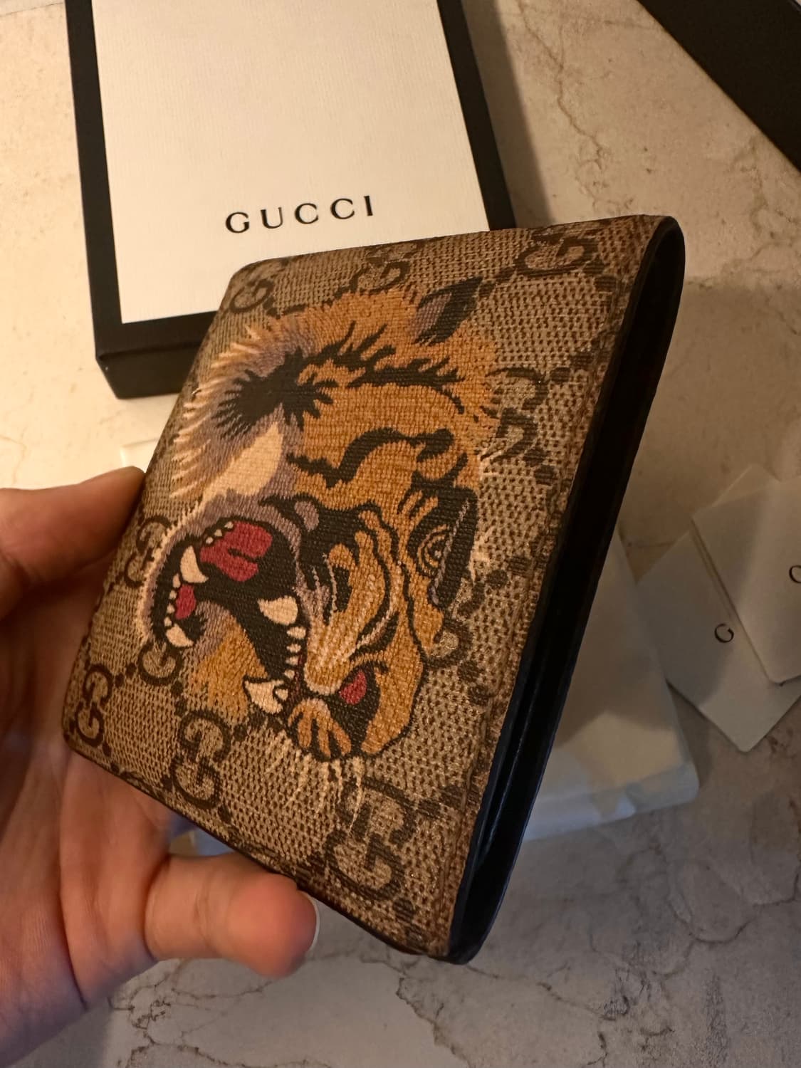 구찌 타이거 프린트 지갑 GG 슈프림 베이지 에보니 상품이미지2