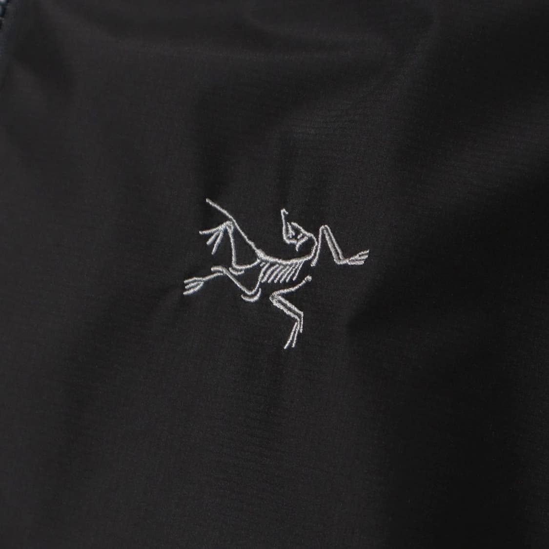 아크테릭스 후드 패딩 상품이미지3