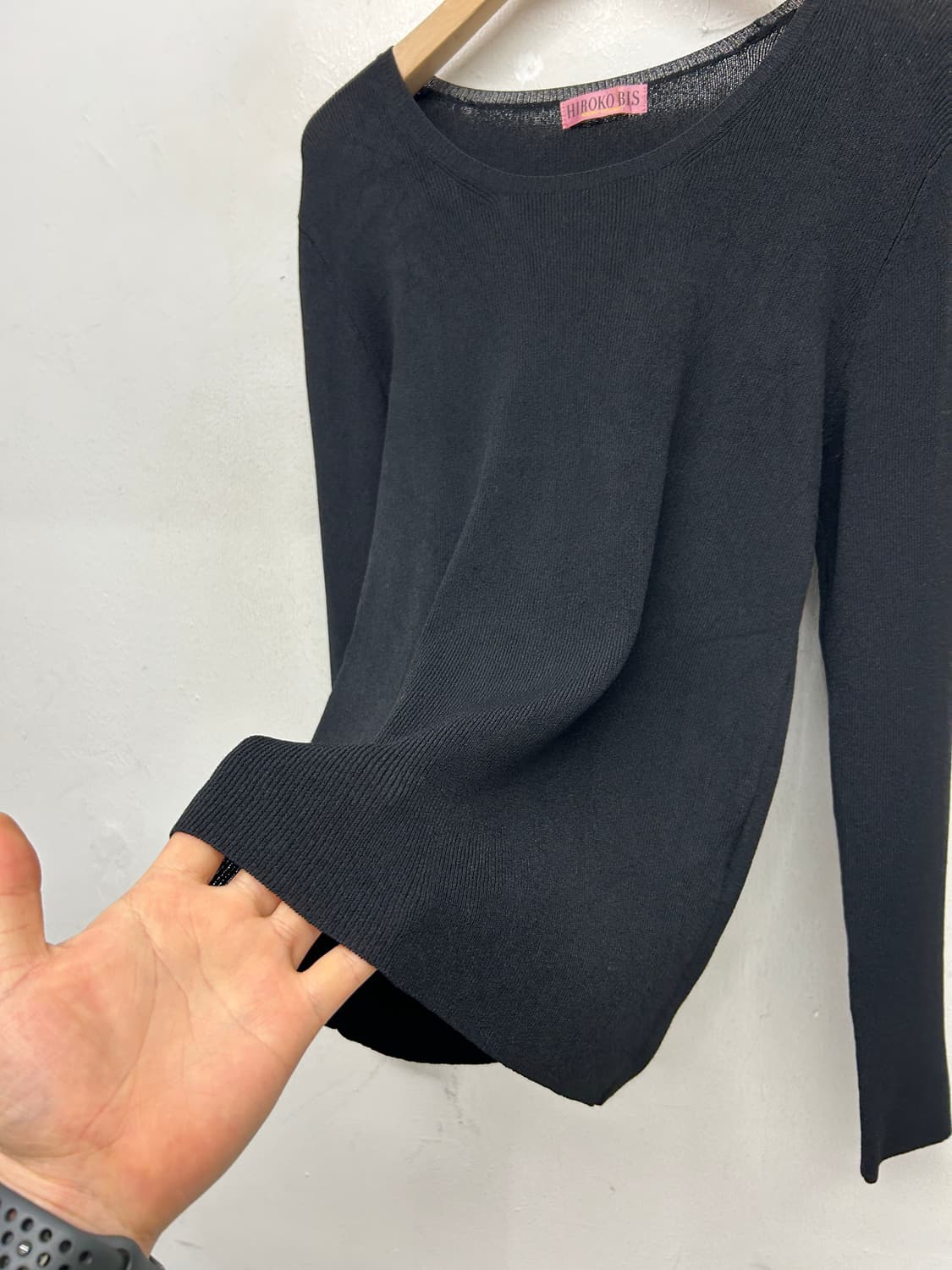 HIROKO BIS 블랙 레이온 긴팔 니트 상품이미지4