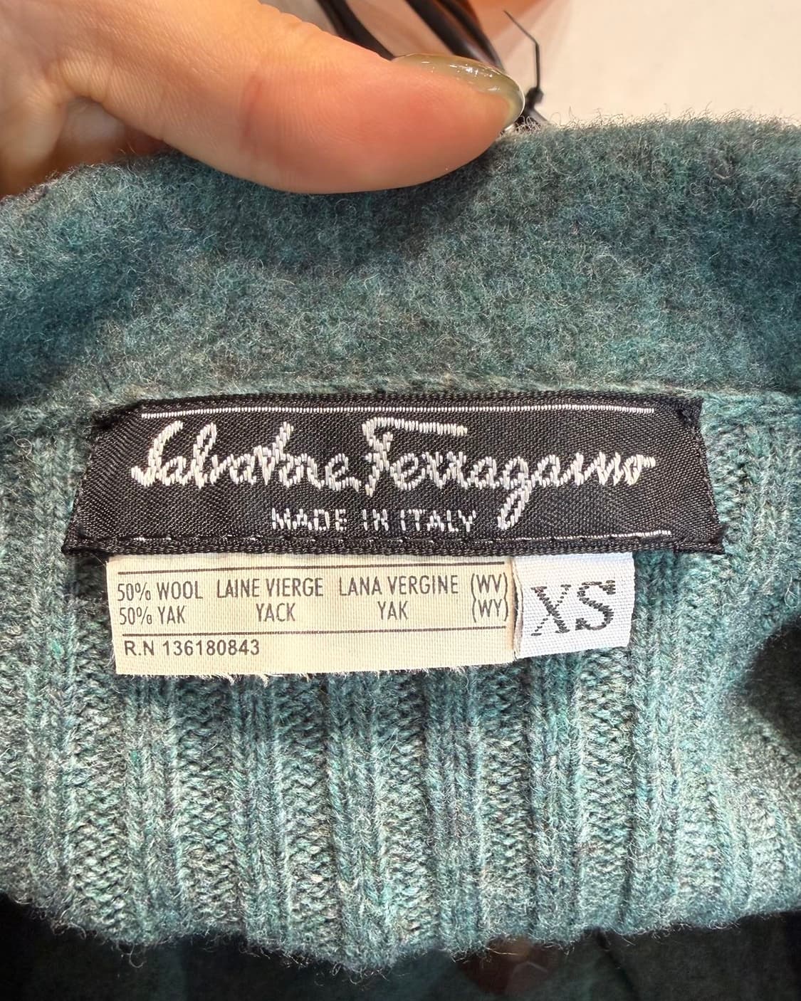 페라가모 그린블루 플라워 패치 3b 울 자켓  상품이미지8