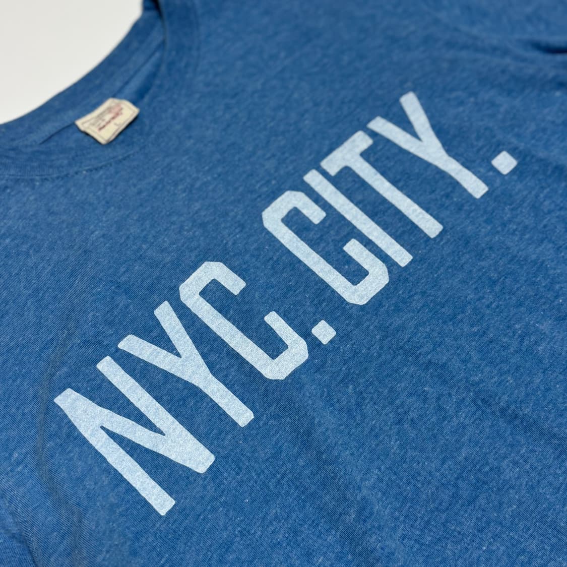 NYC 시티 타이포그래피 네이비 헤더 반팔 티셔츠 상품이미지2