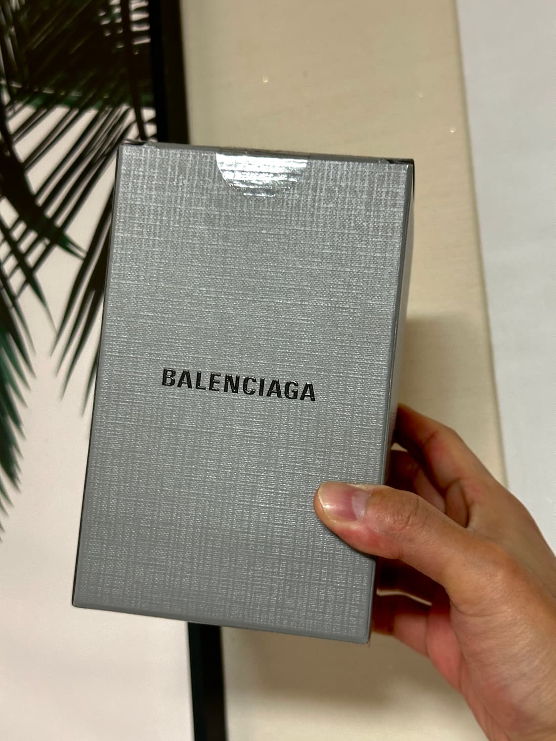 발렌시아가 서울 머그컵 블랙 새상품 상품이미지4