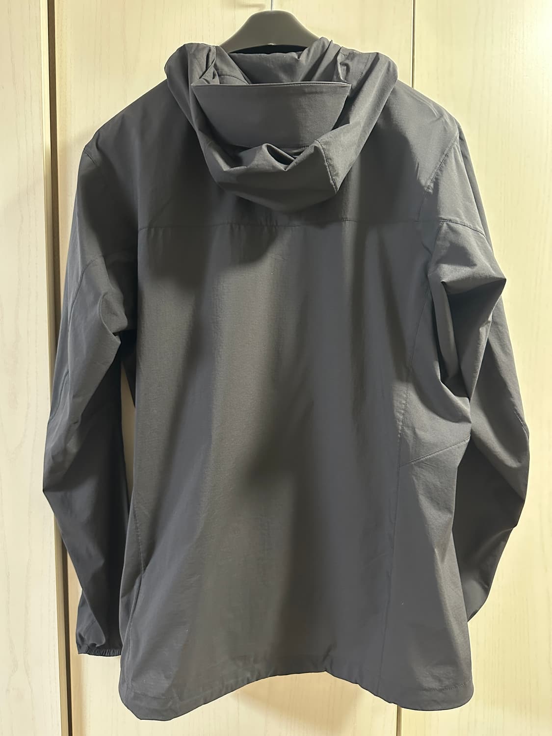 아크테릭스 스쿼미시 후디 블랙 M 상태 최상 상품이미지3