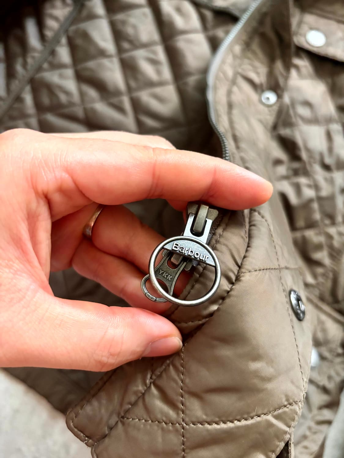 바버 인터네셔널 Ariel 퀼팅 자켓 L(100~103) 상품이미지6