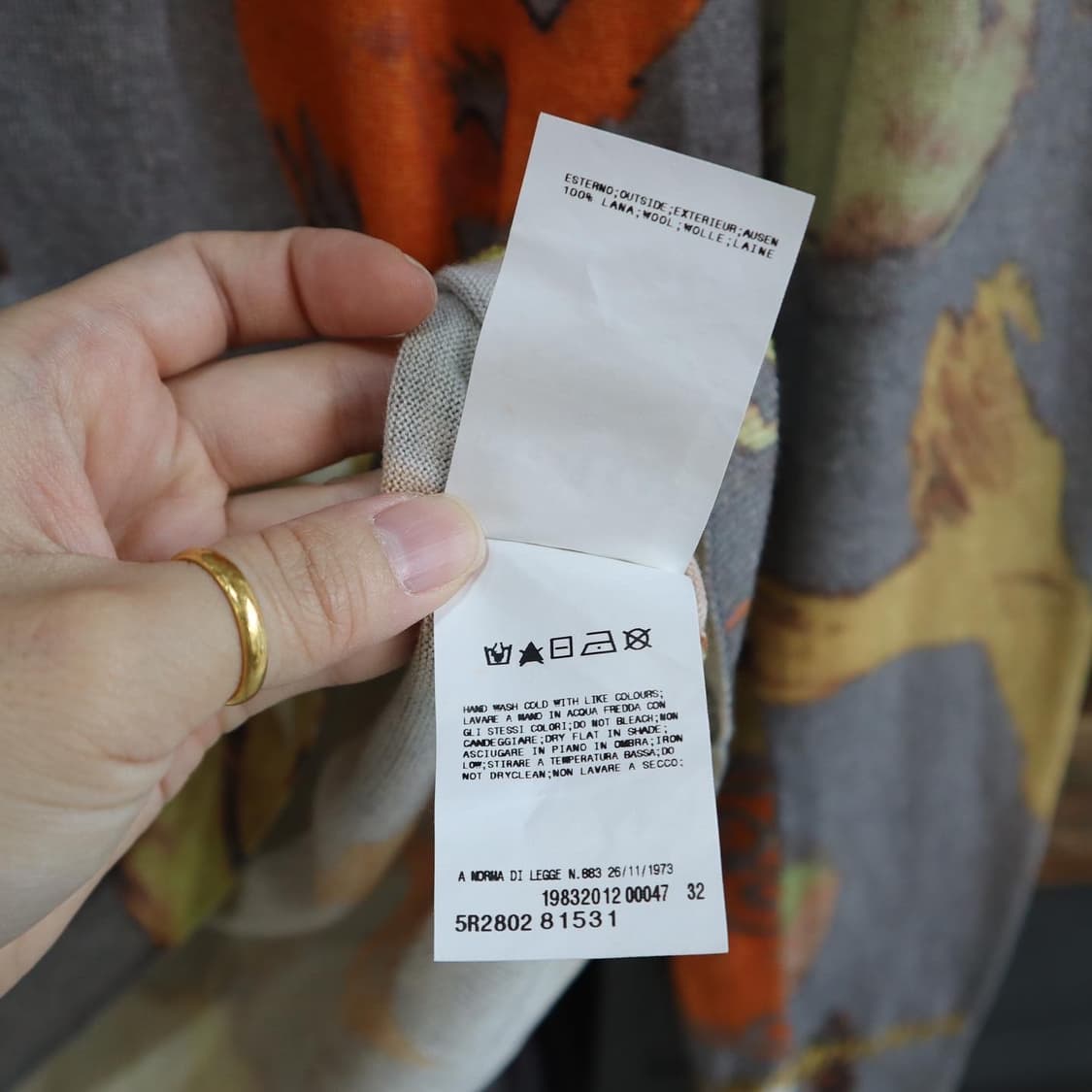 갈리아노 라나울 패턴 니트 상품이미지8