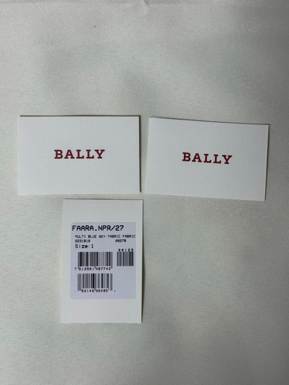 발리 핀처 나일론 크로스백 상품이미지4