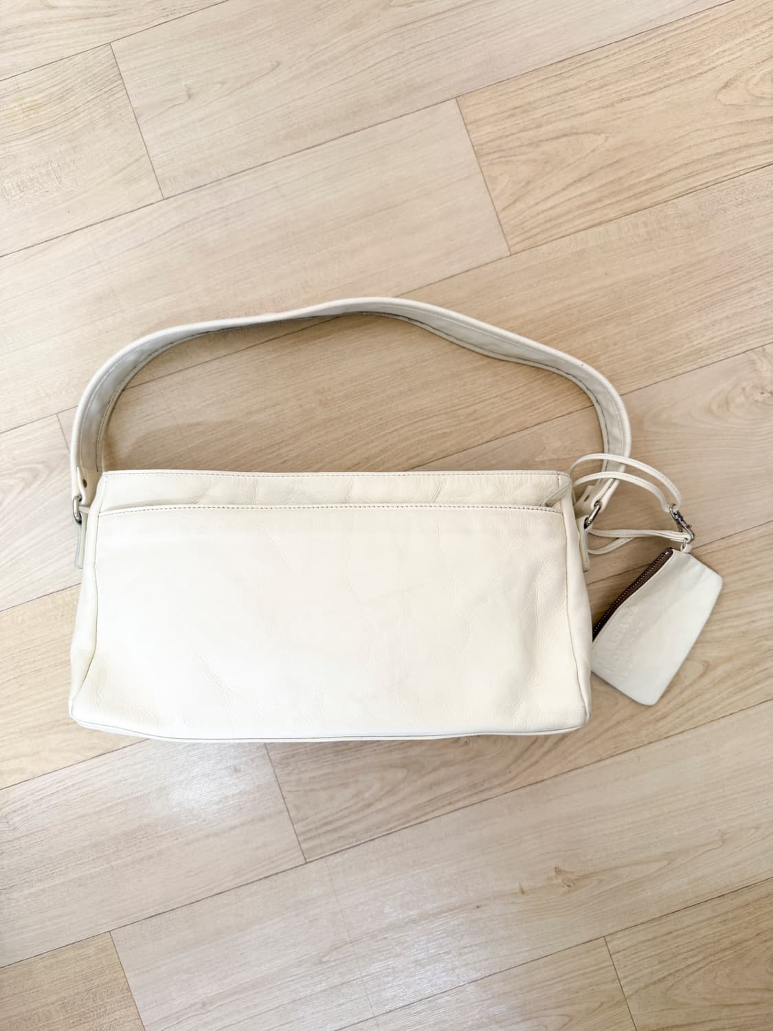 마가렛호웰 숄더백 상품이미지1