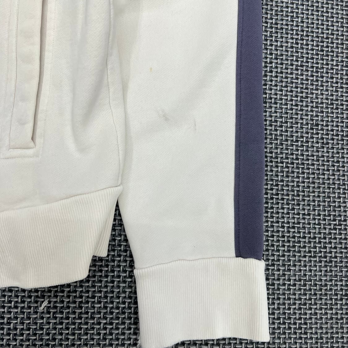 홀리스터 화이트 트랙집업 상품이미지3