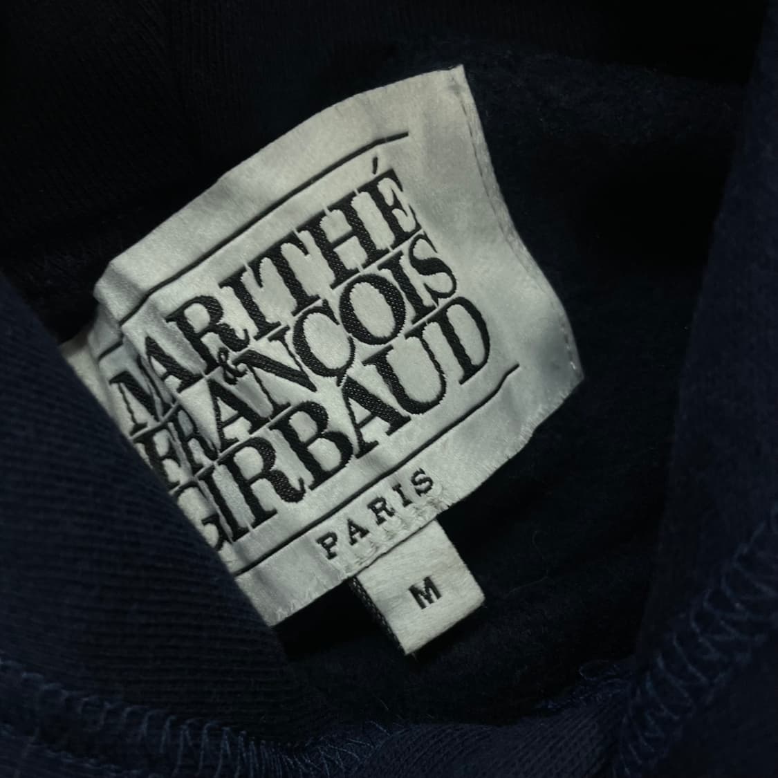 마리떼프랑소와저버 스펠 로고 후드티 네이비 상품이미지4