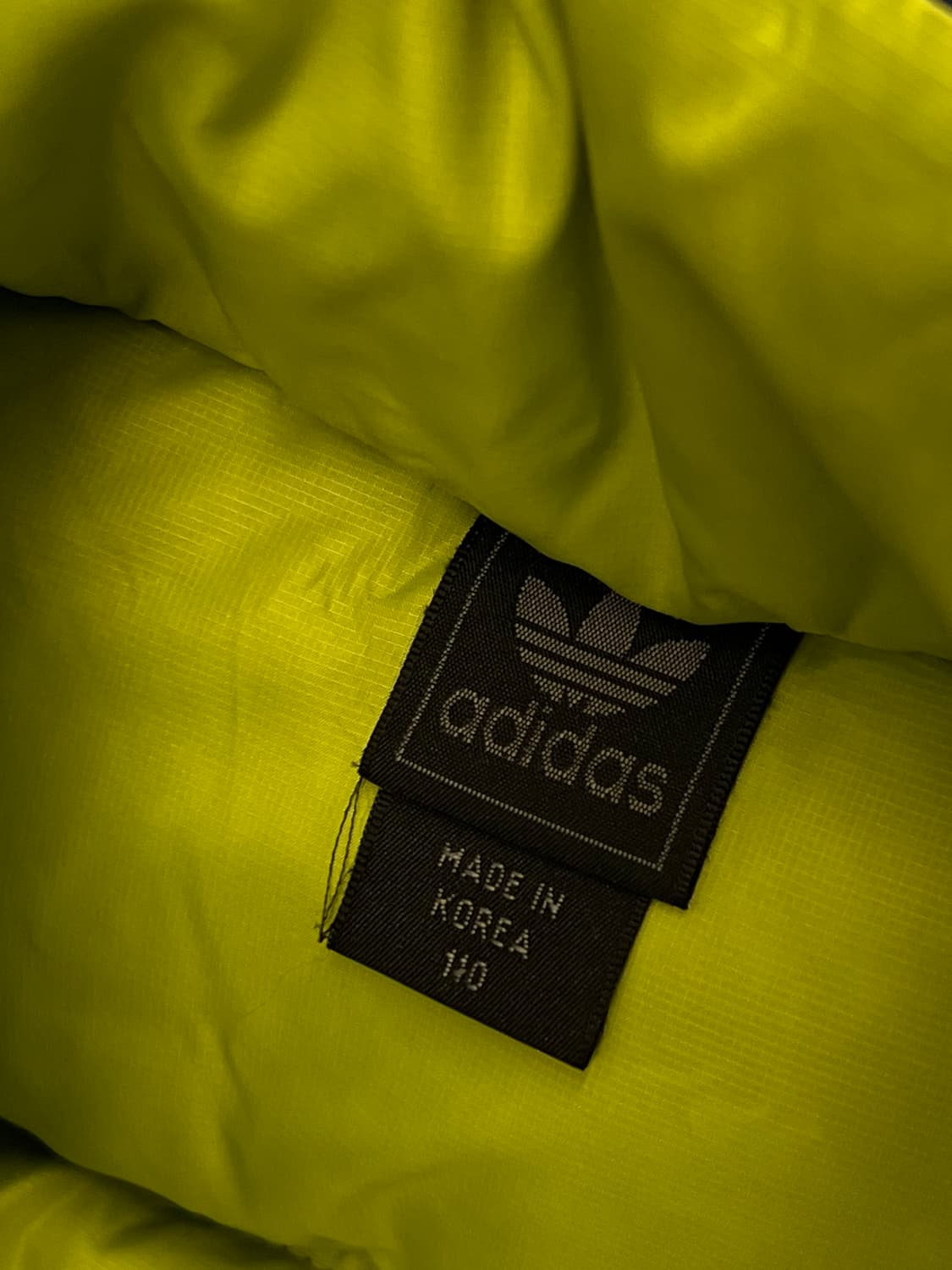 아디다스 올드스쿨 파이어버드 구스다운 경량패딩 처분  상품이미지3