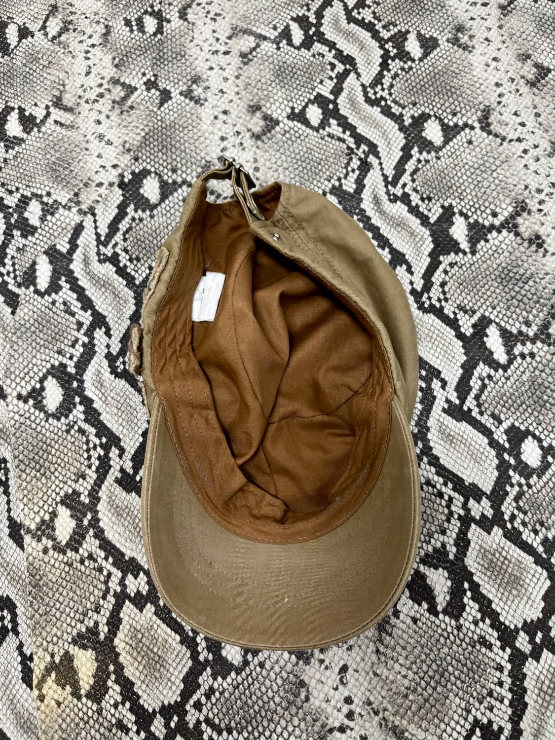 “Vintage” 00’s Design Zipper Detail Cap 상품이미지3
