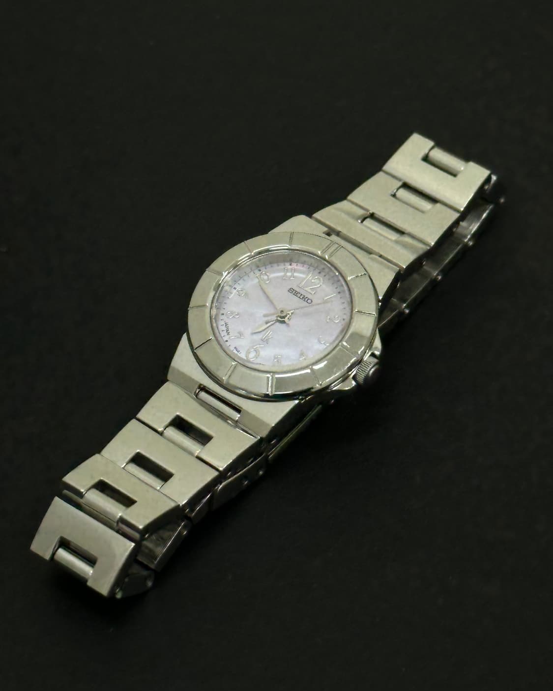 세이코 루키아 자개 다이얼 쿼츠 시계 상품이미지5