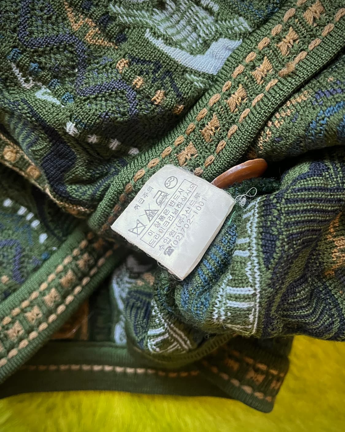 1990s COOGI 3D Cable Green Knit Cardigan 상품이미지9