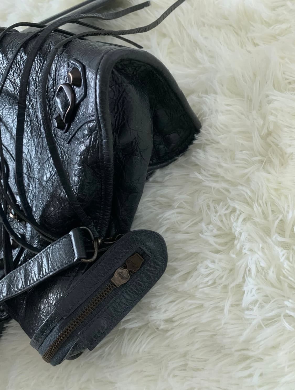 발렌시아가 미디움 다크그레이 모터백  상품이미지4